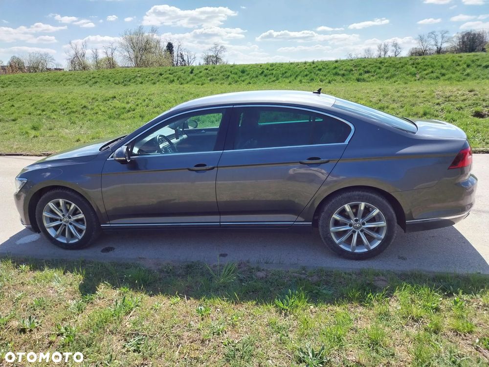Volkswagen Passat 2.0 TDI BMT Highline DSG - 11