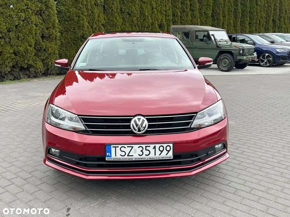 Volkswagen Jetta 2.0 TDI BlueMotion Technologie - 2