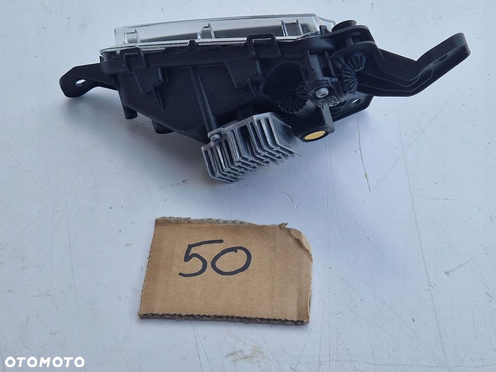 Cupra Formentor 5FF Halogen LED Lampa przeciwmgielna DRL Prawy NOWY OE - 3