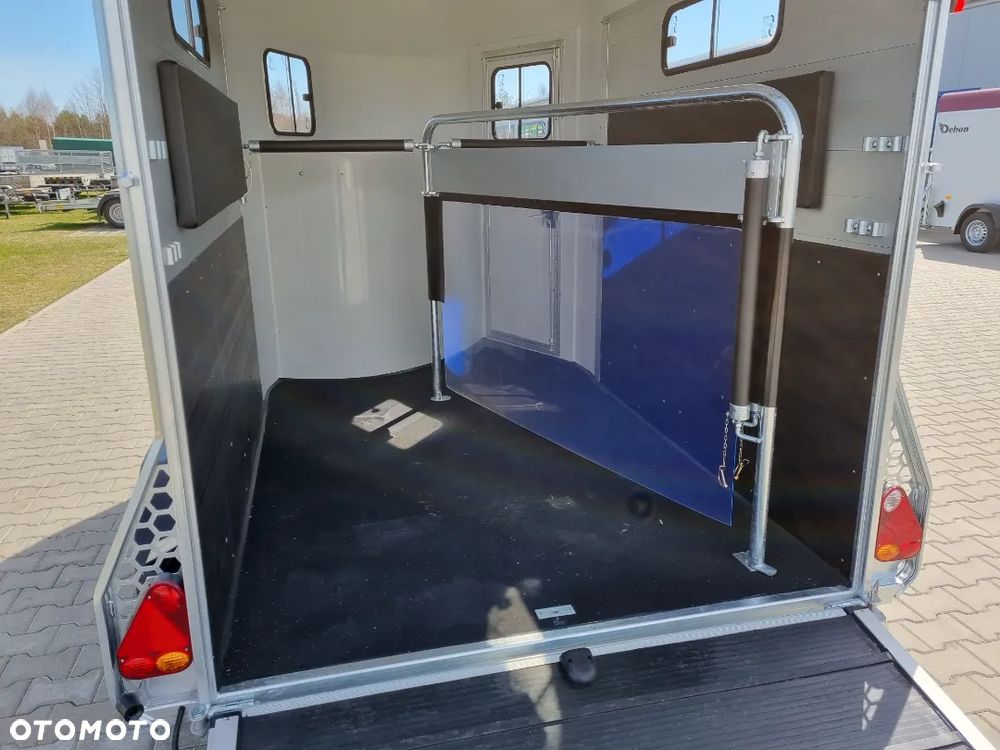 Cheval Liberte Gold 3 - 25