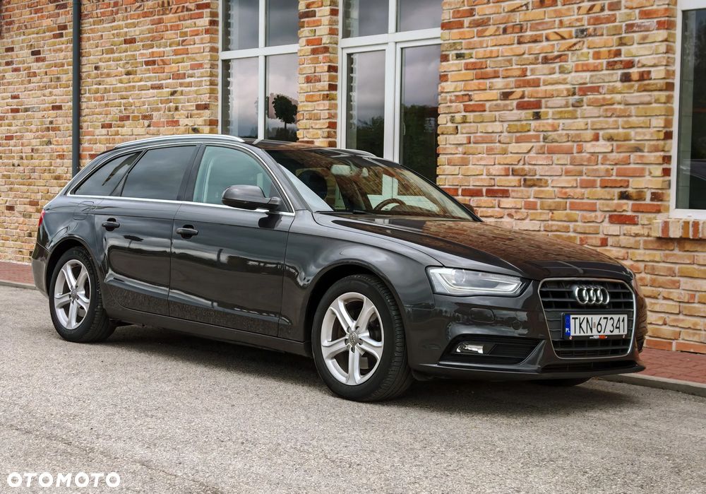 Audi A4 Avant 2.0 TDI DPF Ambiente - 9