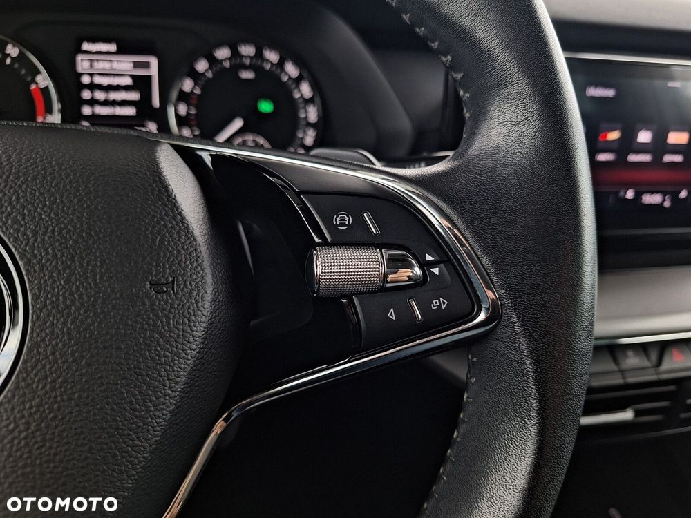 Skoda Octavia 1.5 TSI e-Tec Ambition DSG - 34
