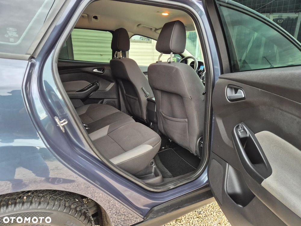 Ford Focus - 16