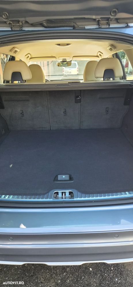 Volvo XC 60 D4 Inscription - 27