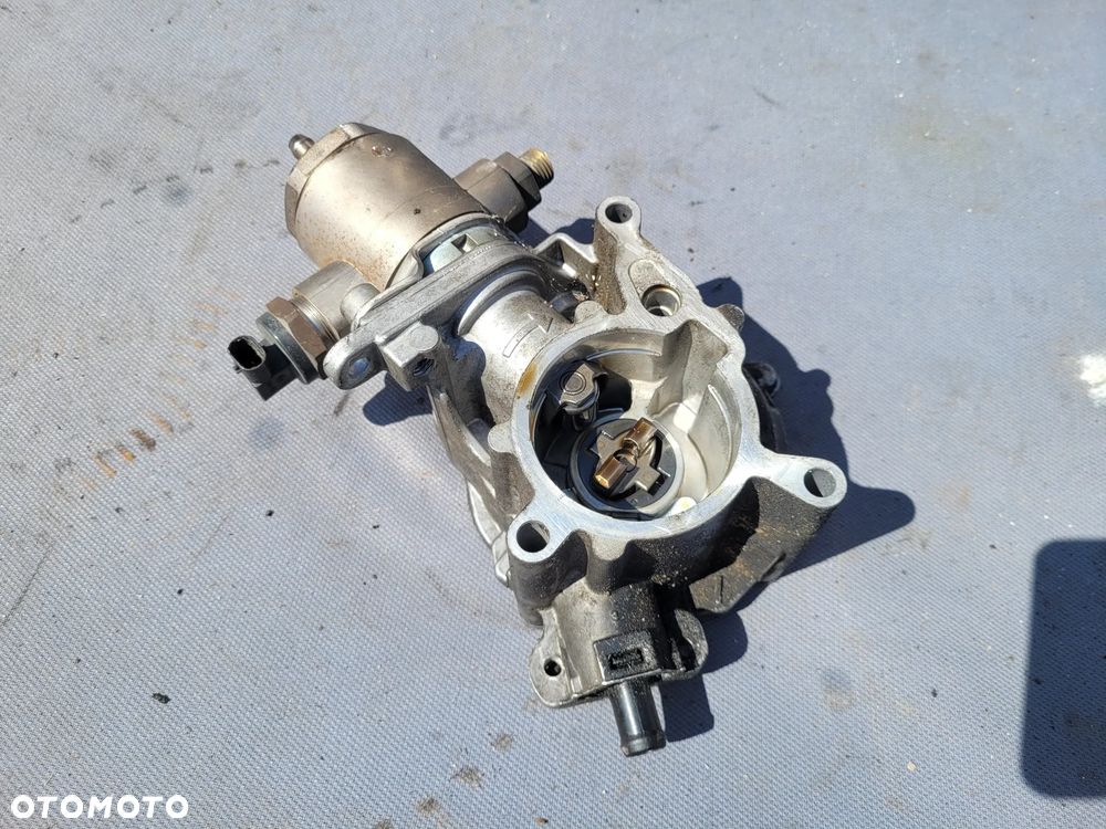 Pompa wtryskowa paliwa vacuum VW Audi Seat Skoda 2,0 TSI TFSI 200KM CCZ 06J127025E - 1