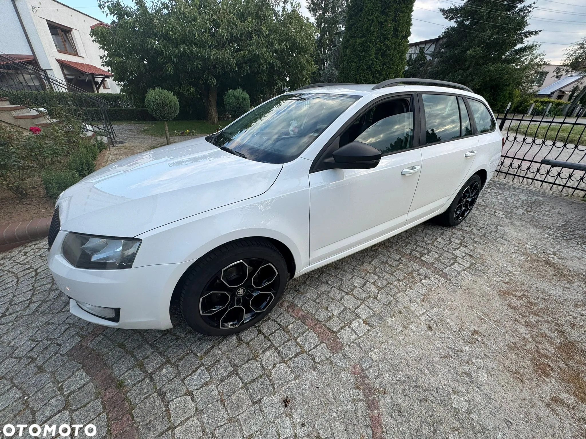 Skoda Octavia 1.6 TDI Active - 8