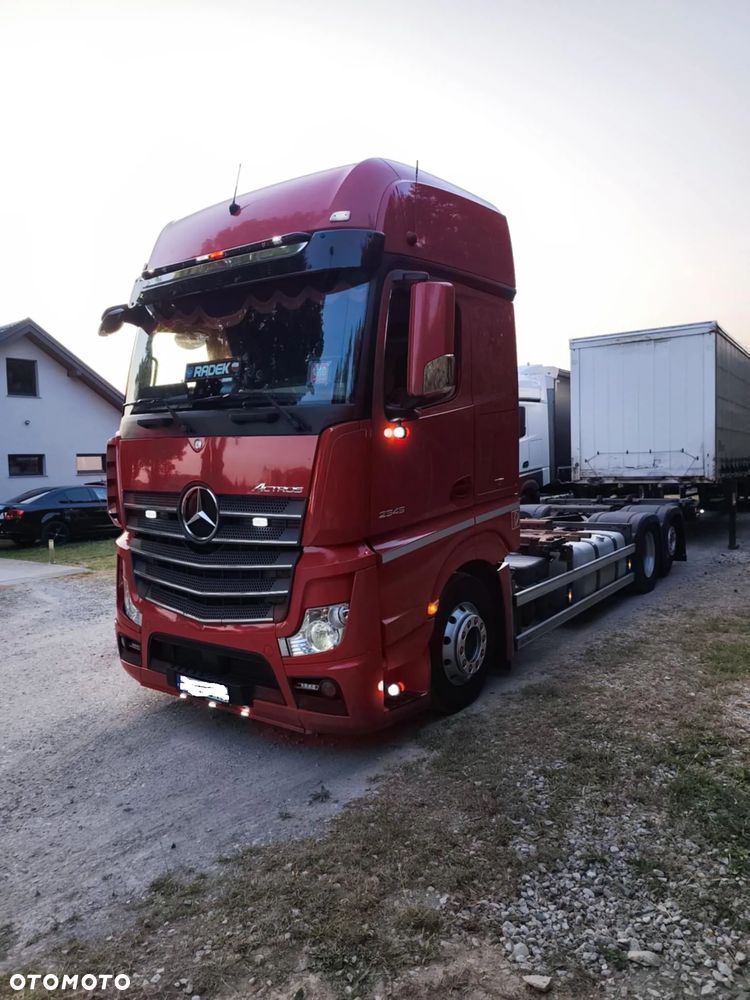 Mercedes-Benz Actros 2545 - 10