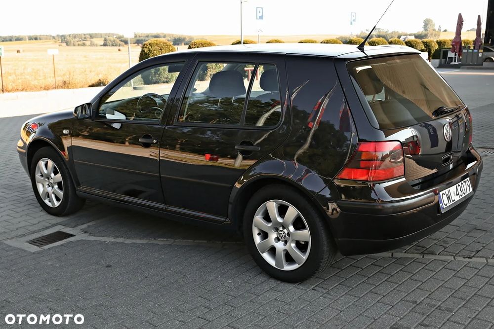 Volkswagen Golf 1.9 TDI Comfortline - 24