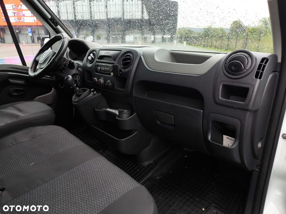 Renault Master - 23