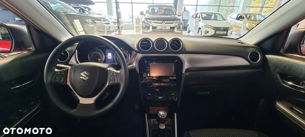 Suzuki Vitara 1.4 Boosterjet mHEV Premium 2WD - 10