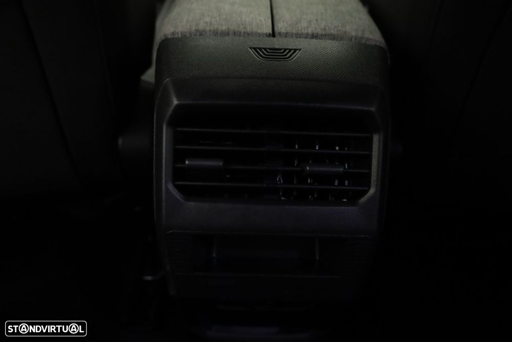 Peugeot 3008 1.2 Hybrid Allure e-DCS6 - 21