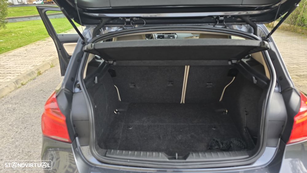 BMW 116 d Line Urban - 21