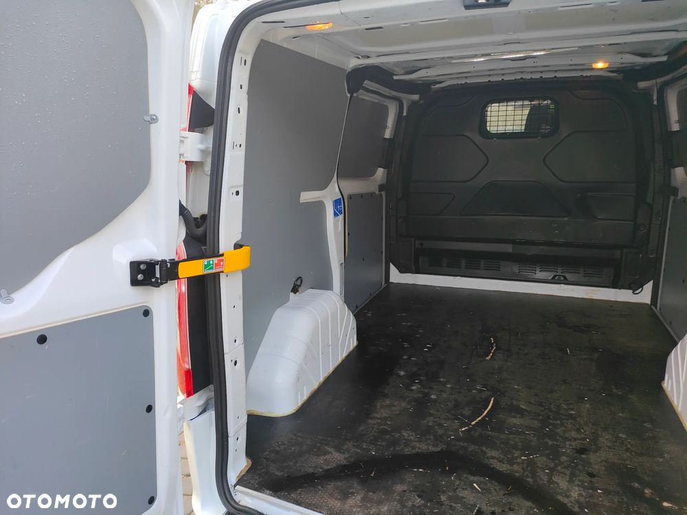 Ford TRANSIT CUSTOM 2020r 2,0 TDCI 130KM L1H1 DUBEL DRZWI EURO 6 LEDY CENA BRUTTO VAT 23% - 28