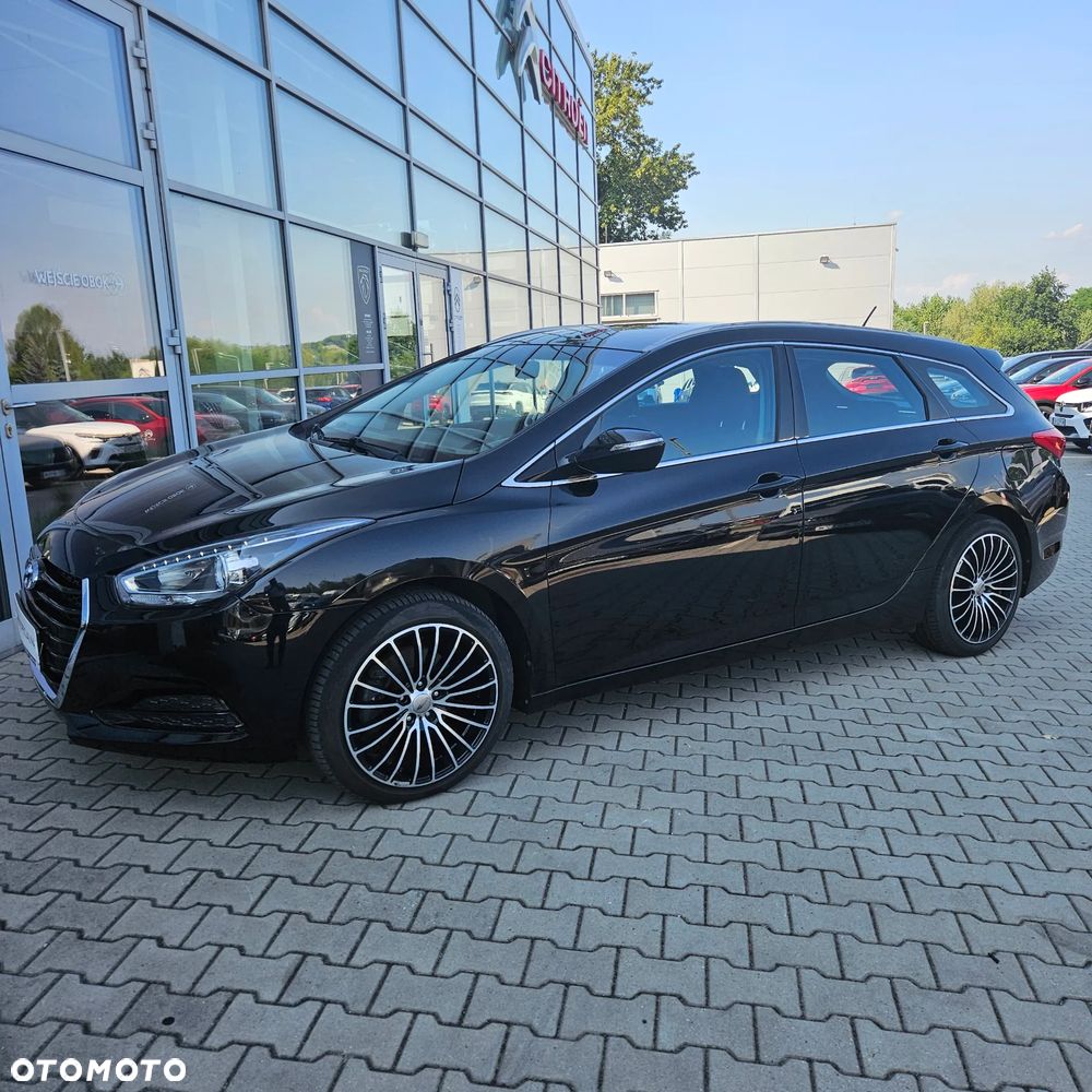 Hyundai i40 1.7 CRDi BlueDrive Classic DCT - 4