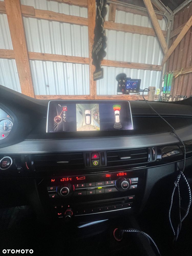 BMW X5 xDrive30d Sport-Aut - 23