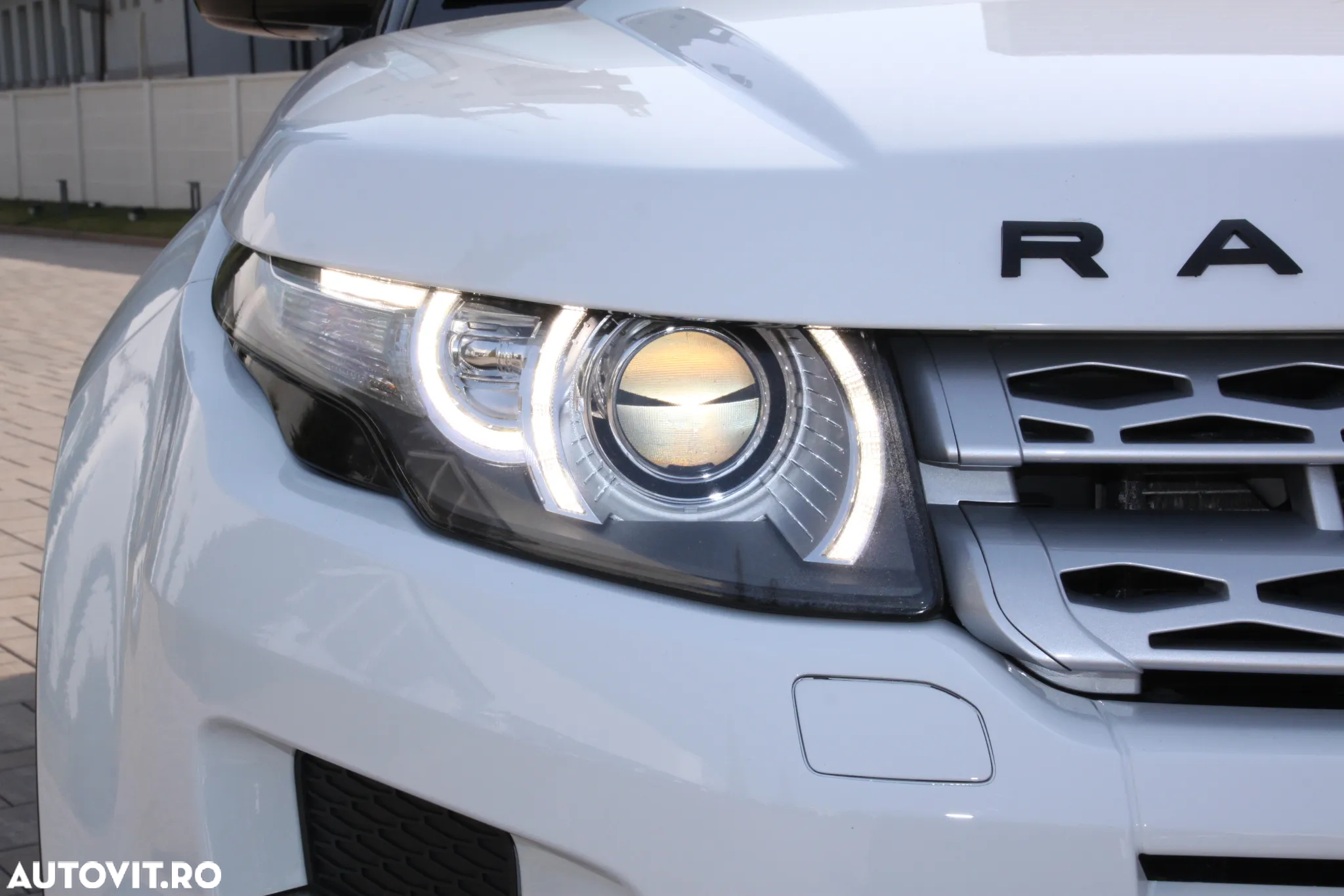 Land Rover Range Rover Evoque 2.2 TD4 Pure Tech - 18