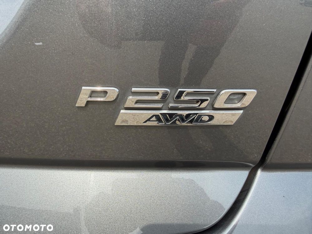 Jaguar E-Pace 2.0 i4P AWD R-Dynamic HSE - 4