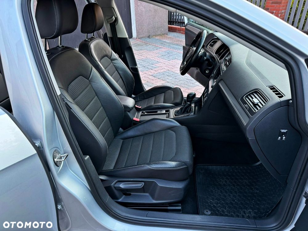 Volkswagen Golf 2.0 TDI BMT Highline DSG - 19