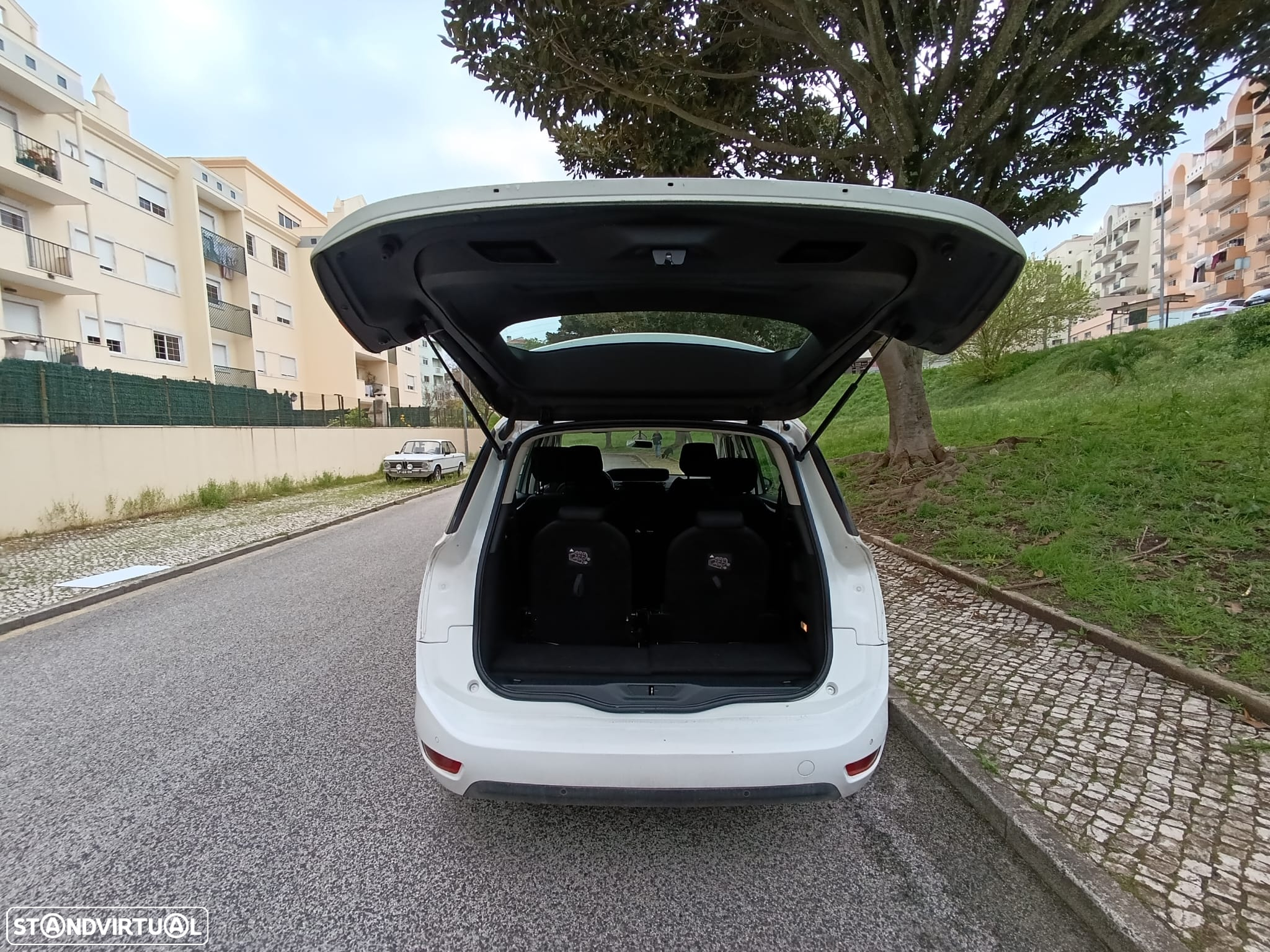 Citroën C4 Grand Picasso 1.6 BlueHDi Seduction - 27