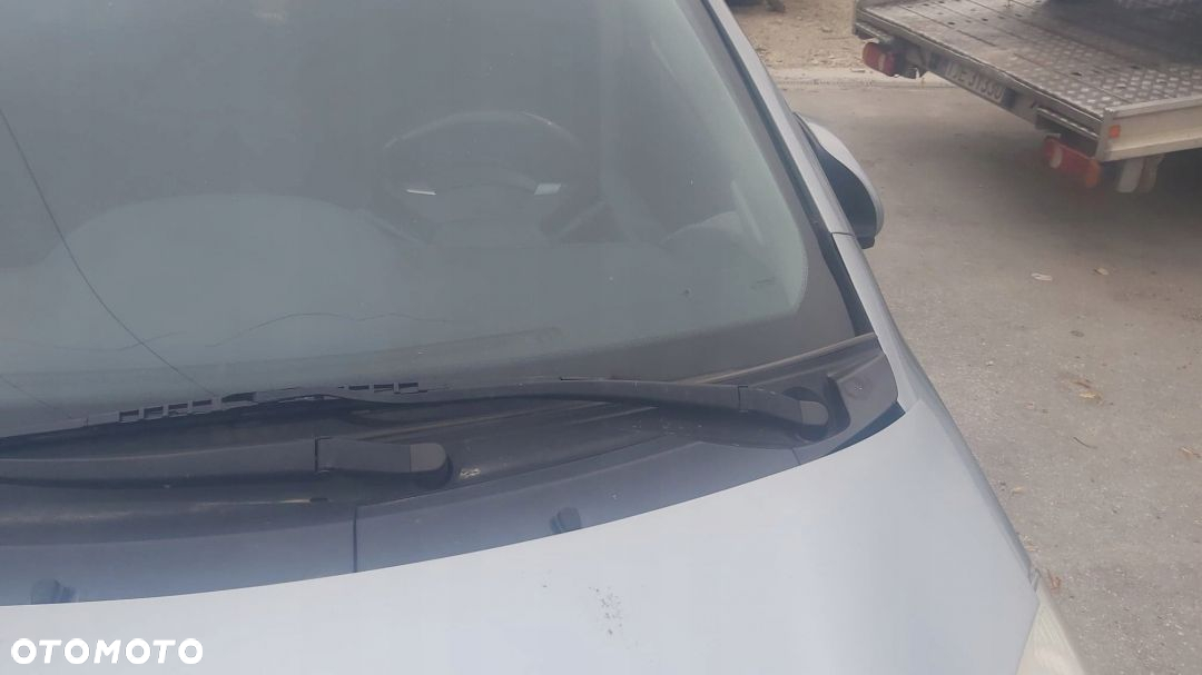 TOYOTA YARIS II 1,4 D4D ROZRUSZNIK - 10