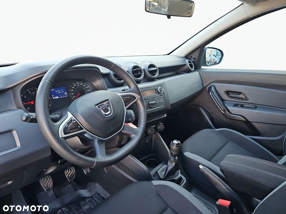 Dacia Duster 1.3 TCe FAP Essential - 4