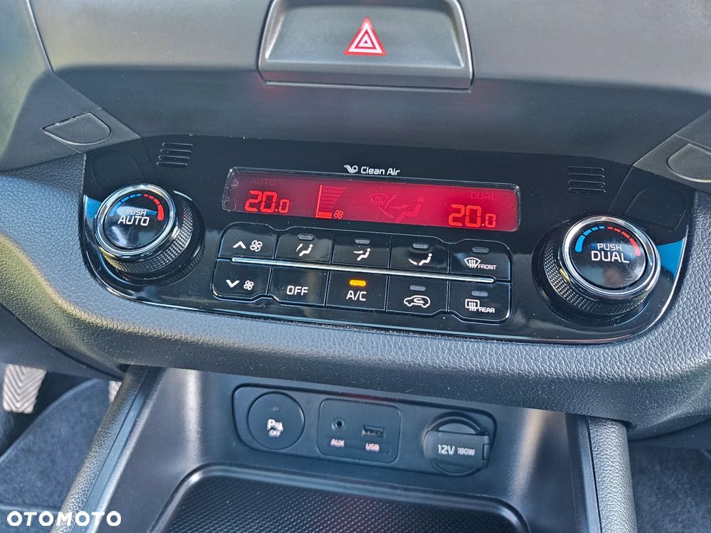 Kia Sportage 1.7 CRDI Business Line 2WD - 14