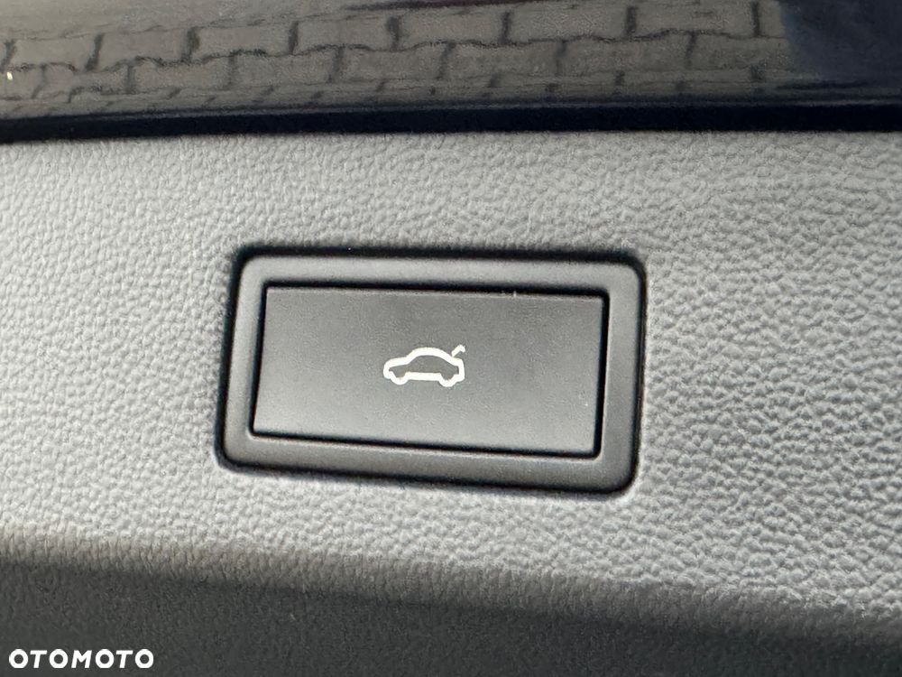 Volkswagen Arteon 2.0 TSI 4Motion R DSG - 6