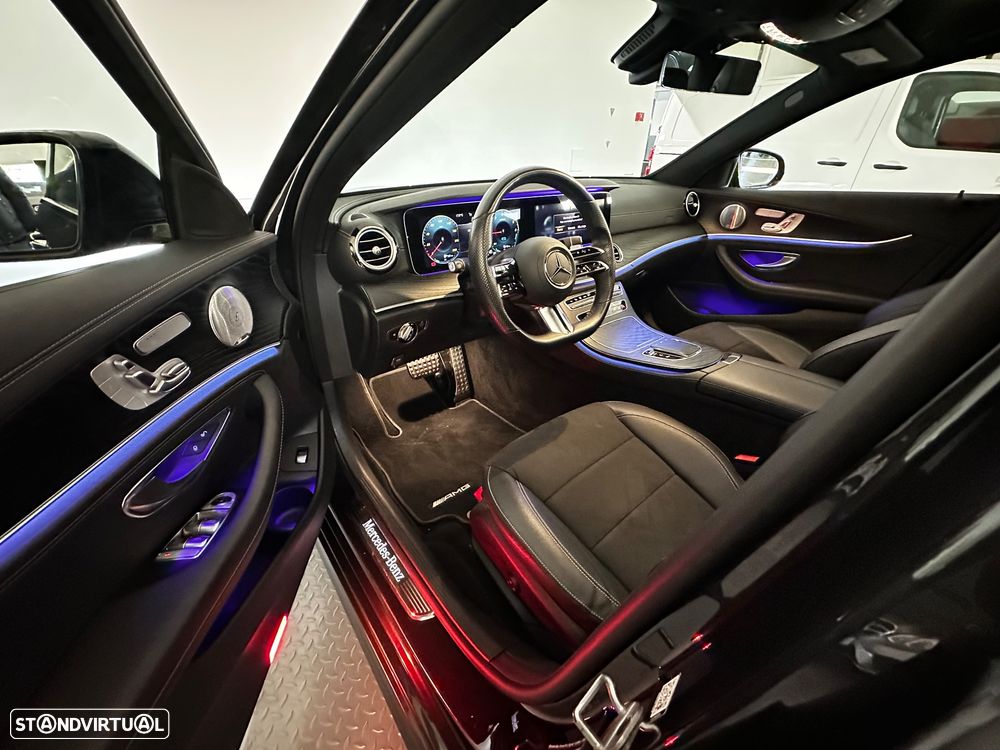 Mercedes-Benz E 300 de 9G-TRONIC AMG Line - 15