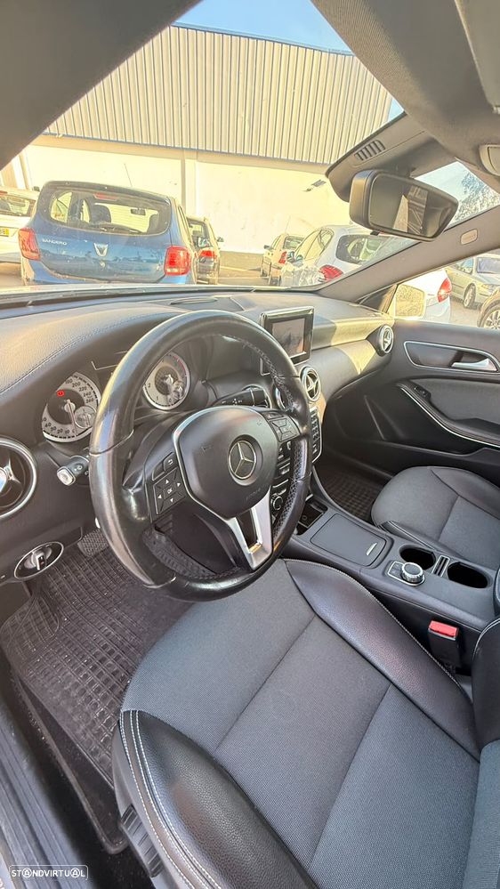 Mercedes-Benz A 180 CDI 7G DCT - 11