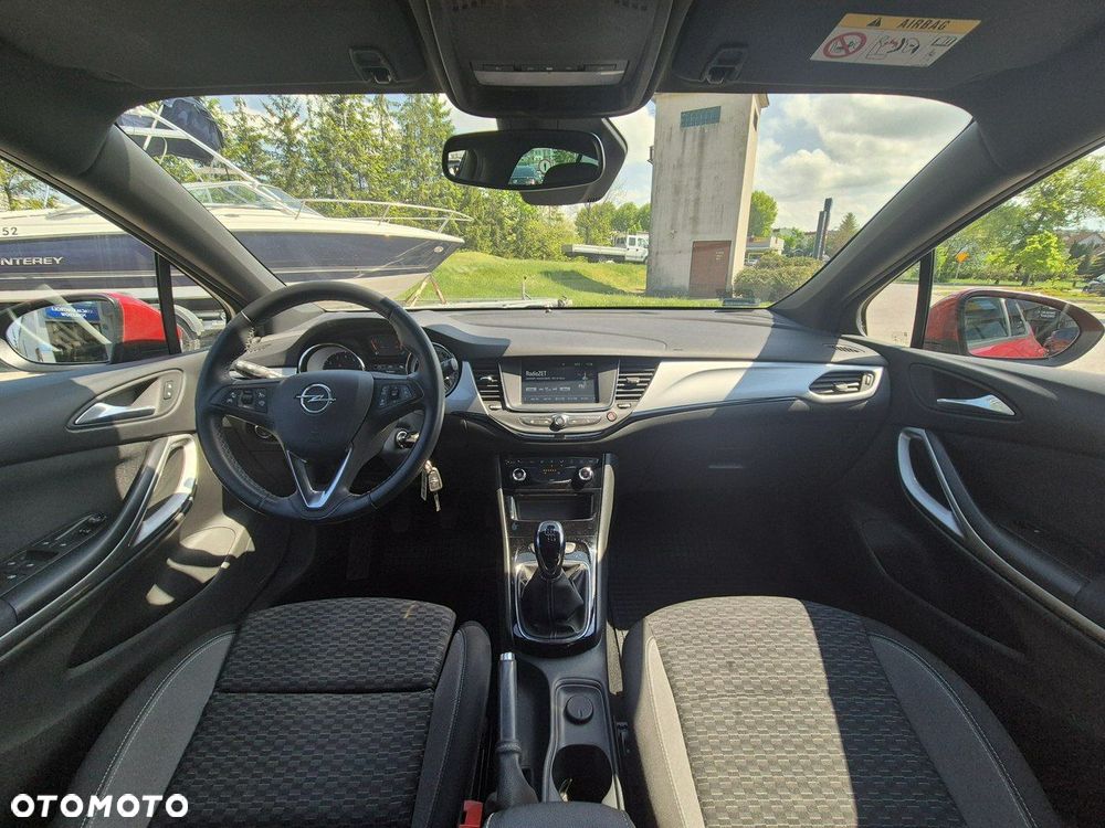 Opel Astra - 11