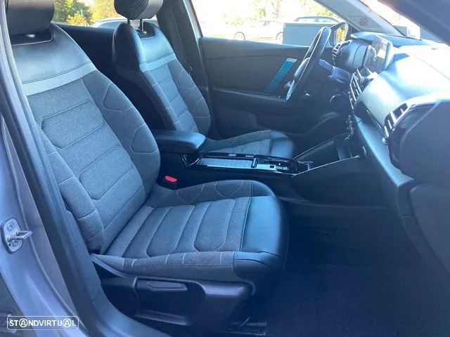 Citroën e-C4 Shine - 33