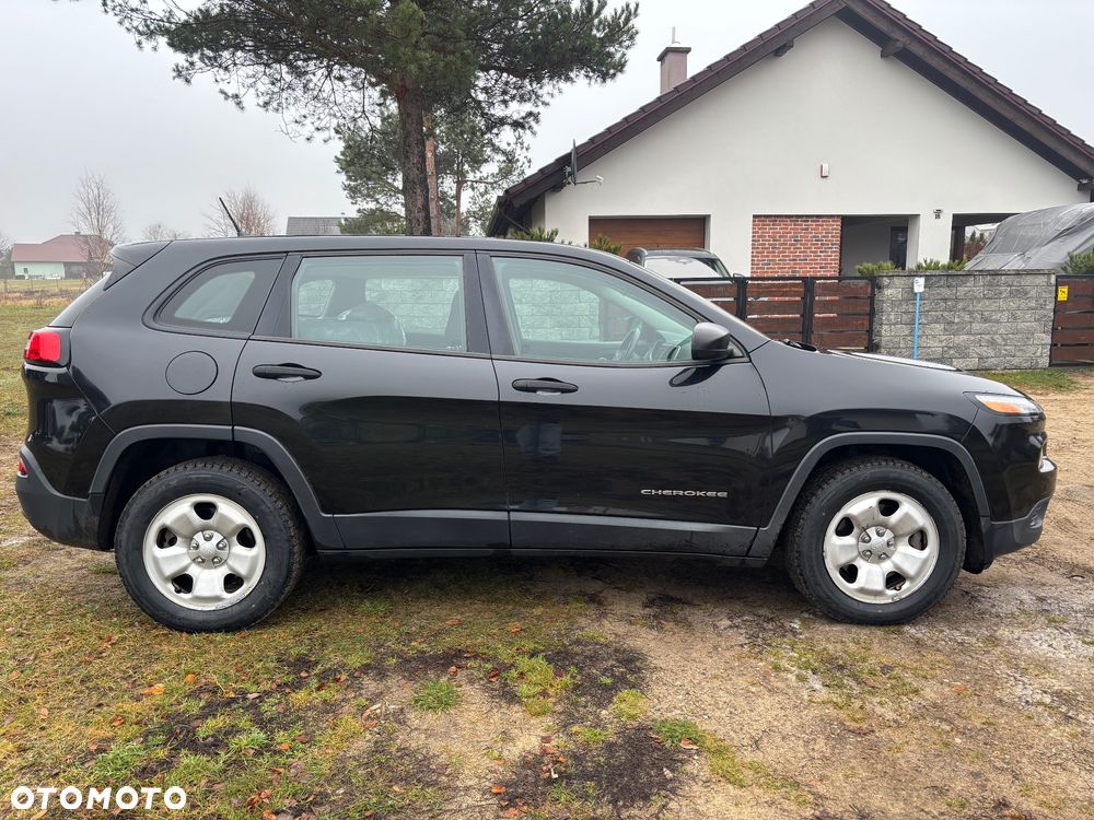 Jeep Cherokee - 5