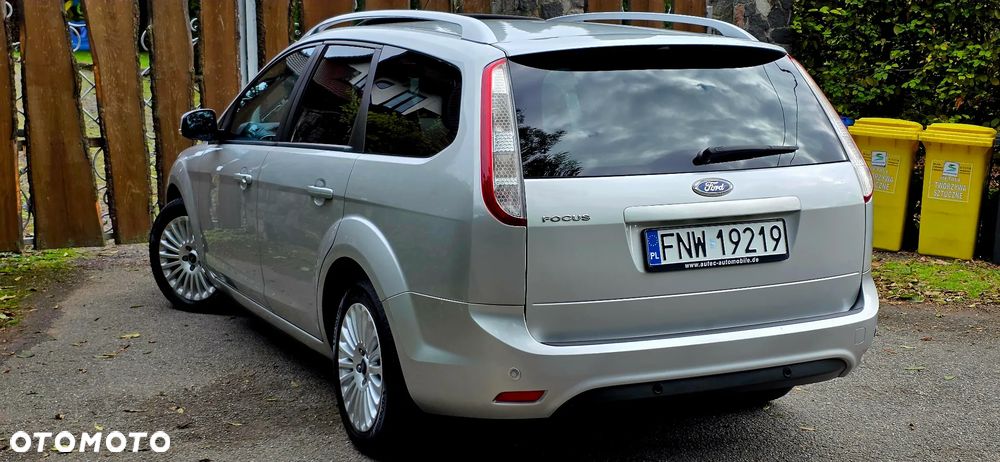 Ford Focus 2.0 TDCi DPF Titanium - 14