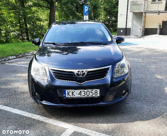 Toyota Avensis 2.2 D-4D Premium - 3