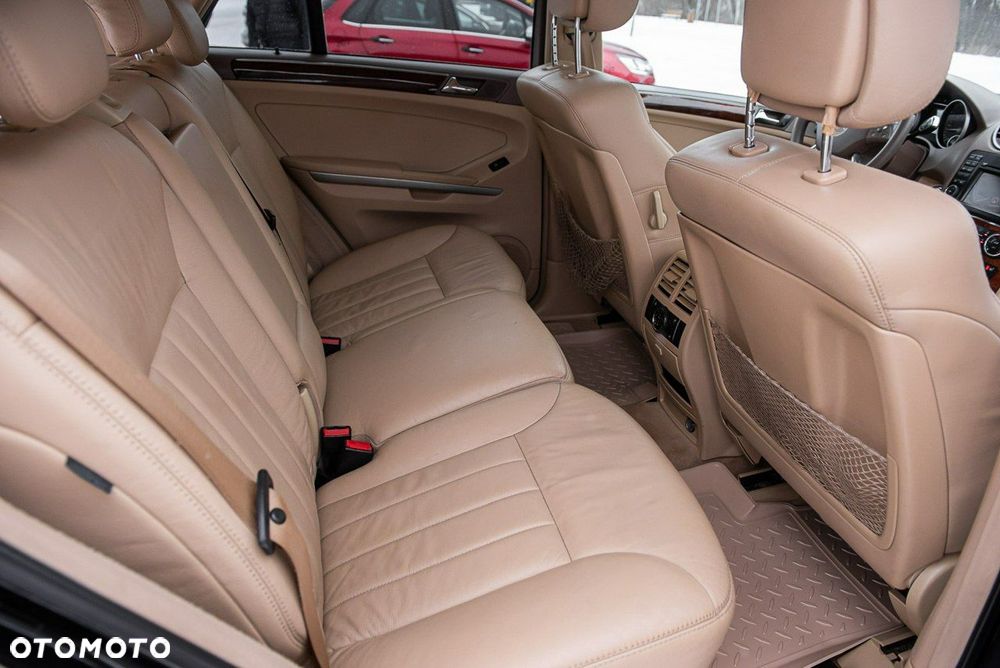 Mercedes-Benz ML 320 CDI 4Matic 7G-TRONIC - 9