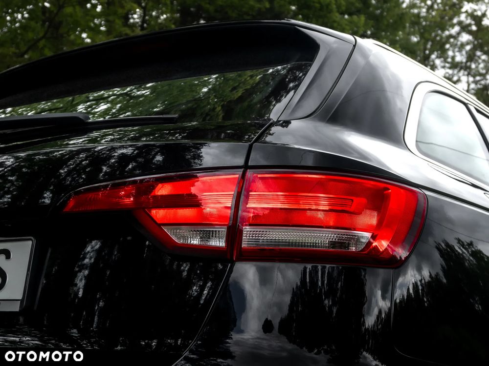 Audi A4 Avant 2.0 TDI sport - 34