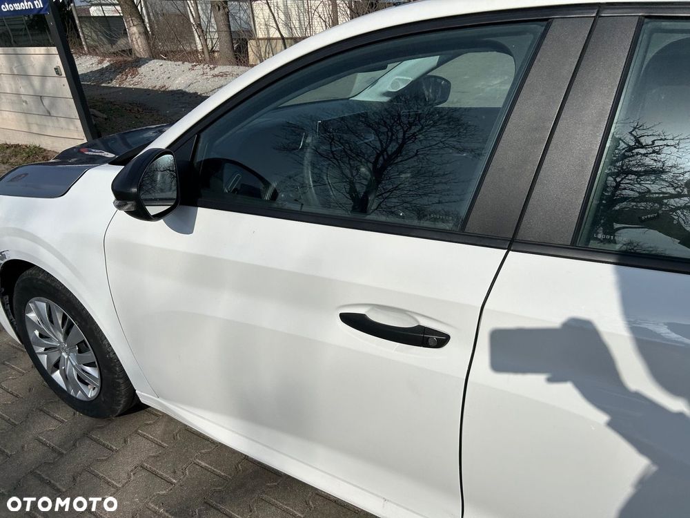 Peugeot 208 - 27