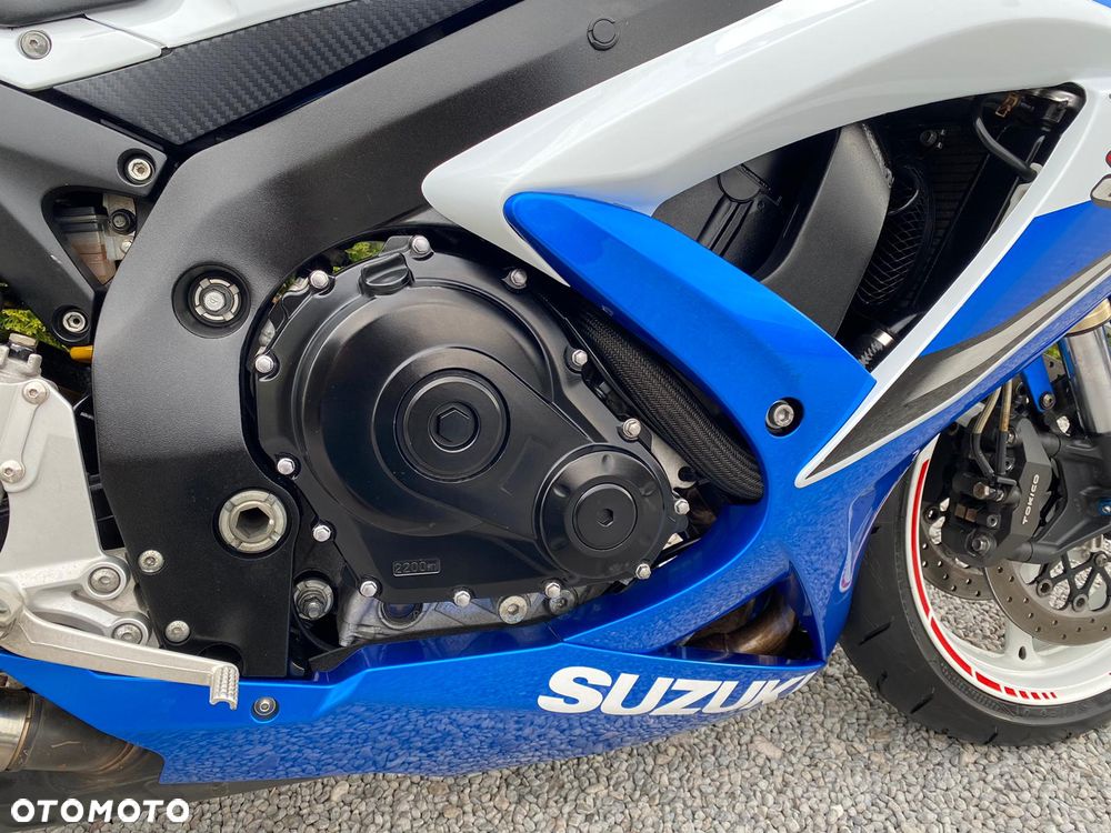 Suzuki GSX-R - 10
