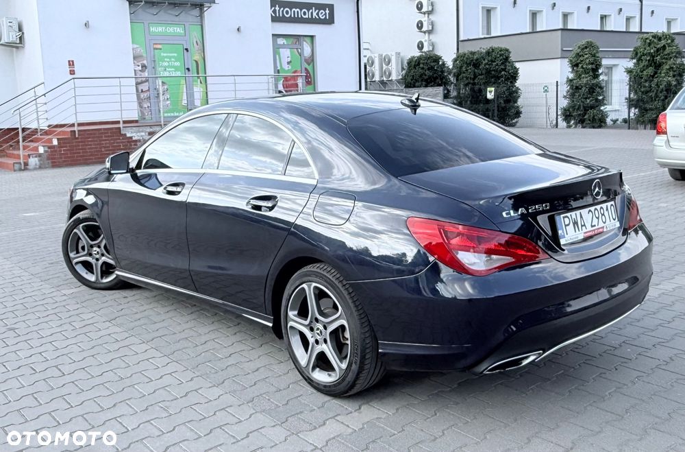 Mercedes-Benz CLA 250 7G-DCT AMG Line - 31