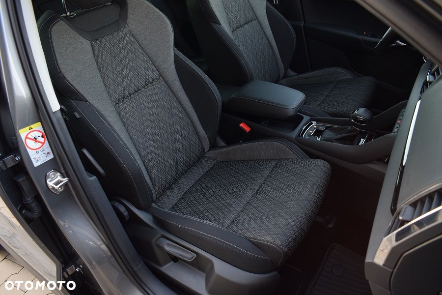Skoda Karoq 1.5 TSI ACT Edition 130 DSG - 14