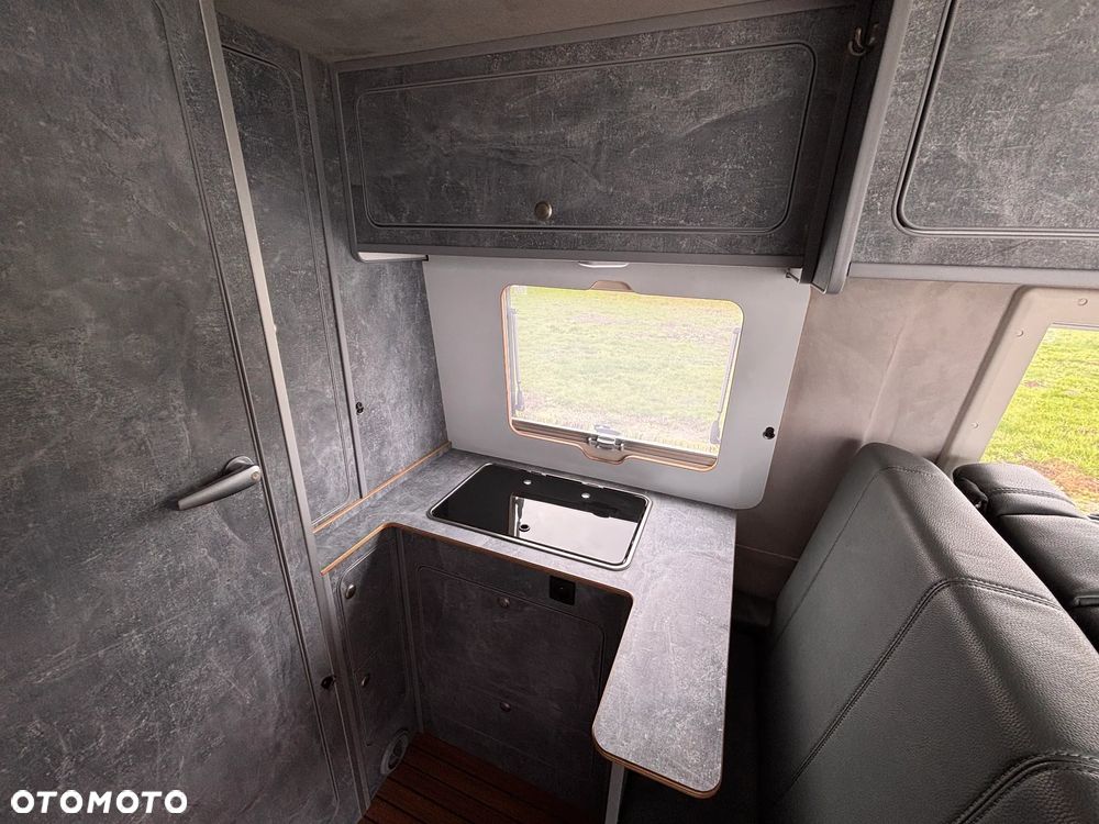 Volkswagen Crafter - 25