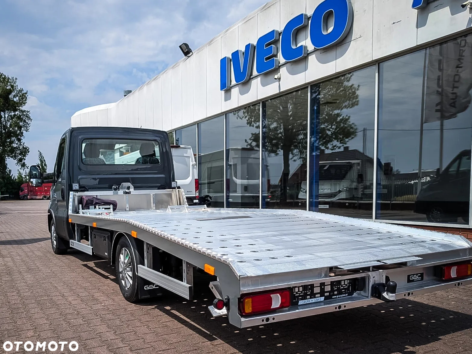 Iveco Daily 35S18HA8 3.0 180 KM AT Autolaweta GSC Zabudowy - 7