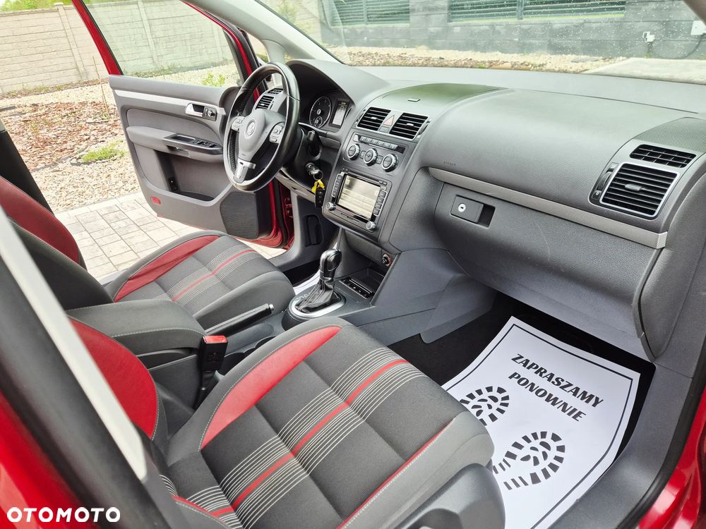 Volkswagen Touran 1.6 TDI DPF DSG MATCH - 34