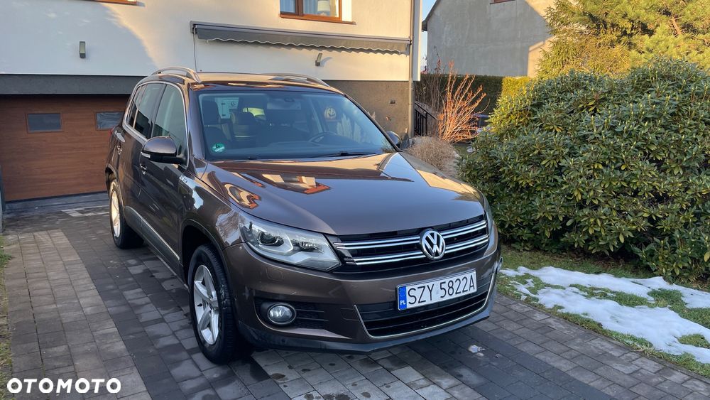 Volkswagen Tiguan 2.0 TDI DPF 4Motion BlueMotion Technology DSG Cup Sport & Style - 4