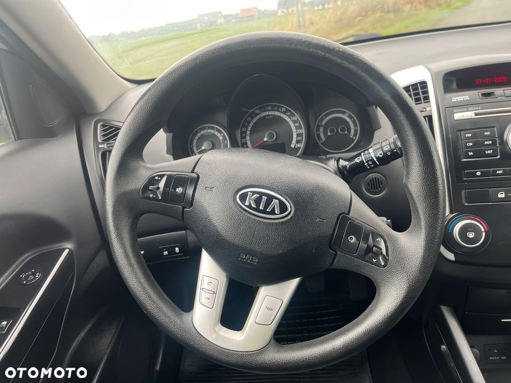 Kia Ceed - 35