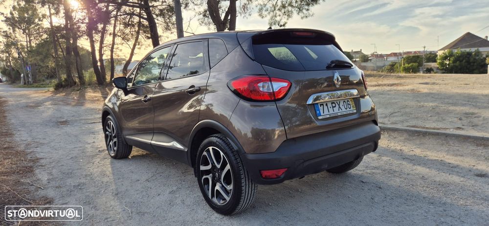 Renault Captur 1.5 dCi Exclusive - 4