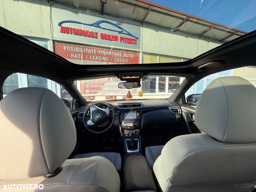 Nissan Qashqai 1.6 DCI 4 x 4 DPF Start/Stop tekna - 19