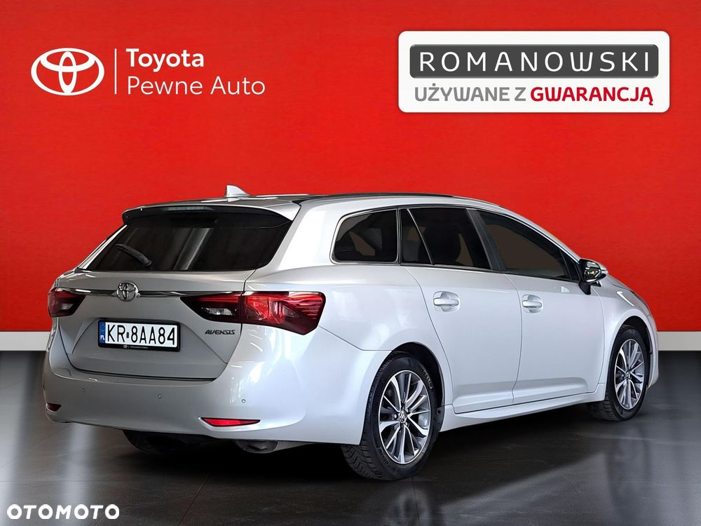 Toyota Avensis - 10