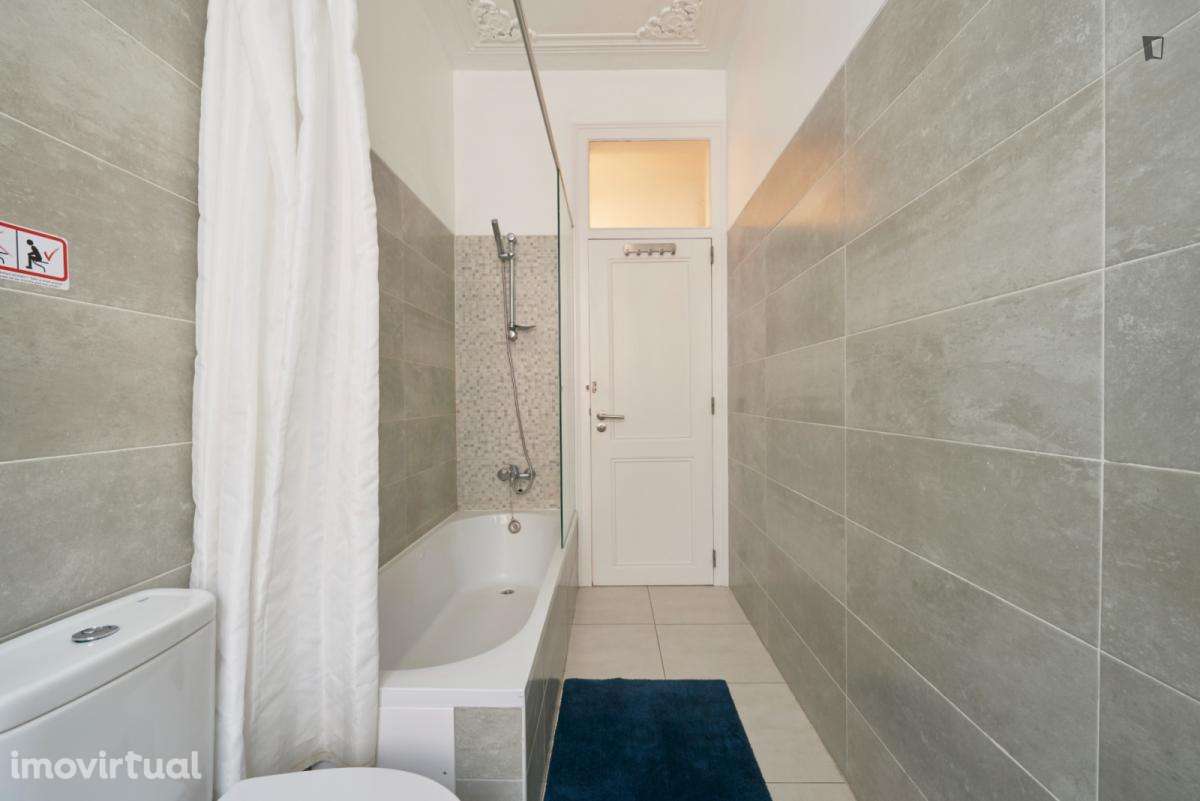 Apartamento com 3 quartos - localizado em Penha Lisbon - Grande imagem: 4/34