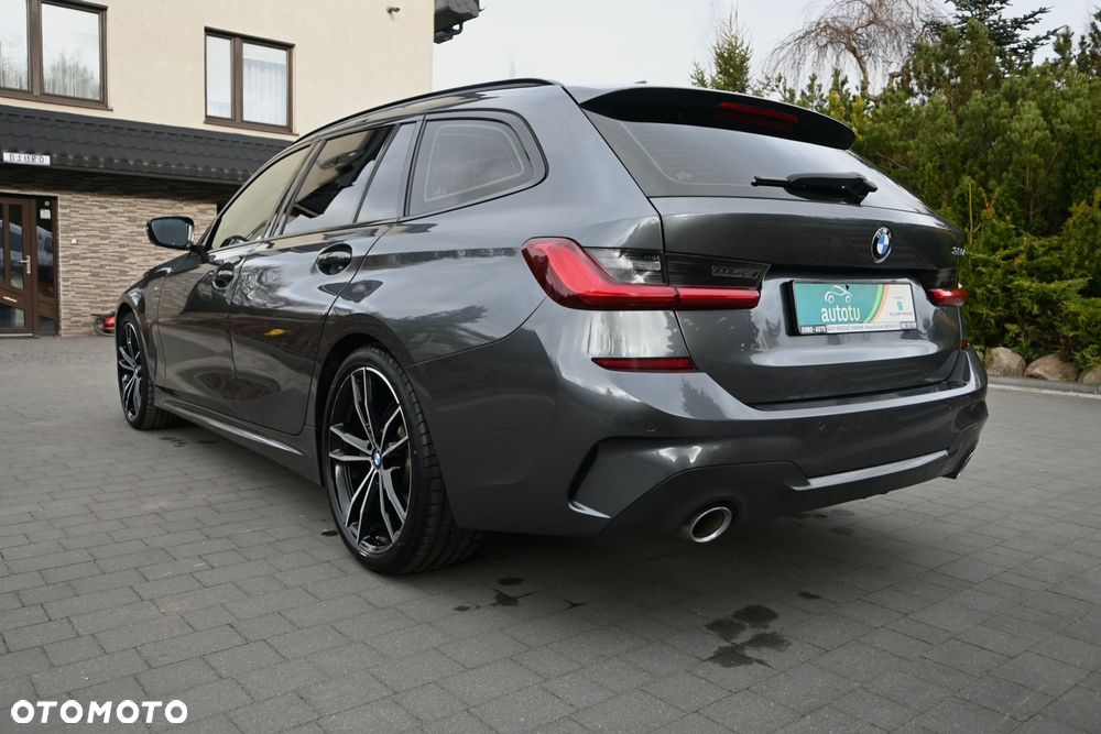 BMW Seria 3 320d Edition M Sport Shadow - 4